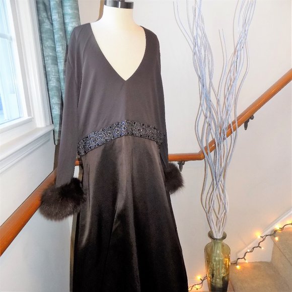 NWT VICTORIA ROYAL by Mary Bays Vintage Dress Evening Brown Gown Plus Size 18 - Picture 1 of 10